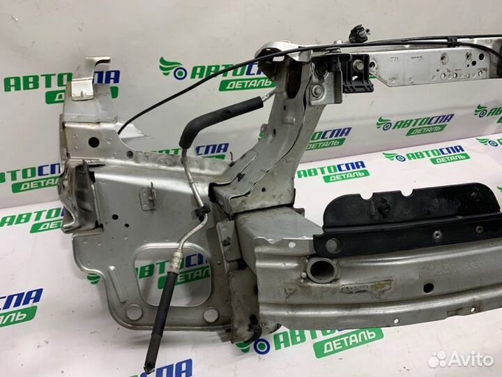 Телевизор панель радиаторов передний Opel Astra J