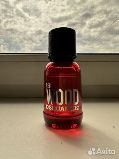Red wood dsquared2