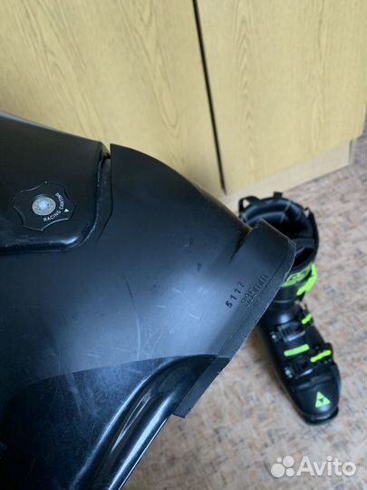 Горнолыжные ботинки Fischer RC4 Curv 120 VFF