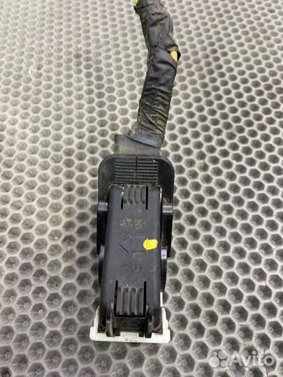 Б/У Фишка блока предохранителей Hyundai Solaris RB