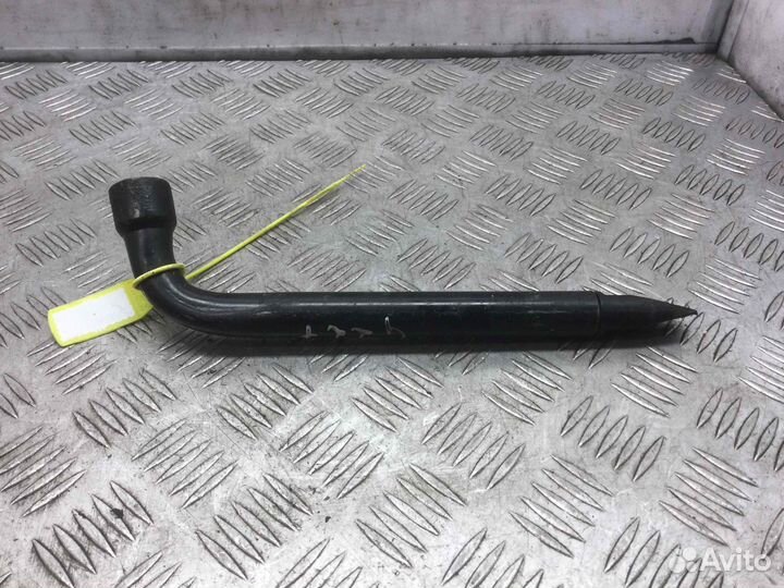 Ключ колесный (балонный) Ford Focus eydc