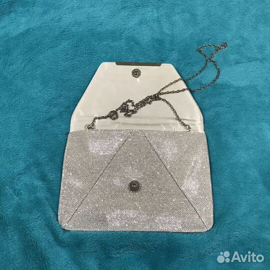 Клатч серебряный