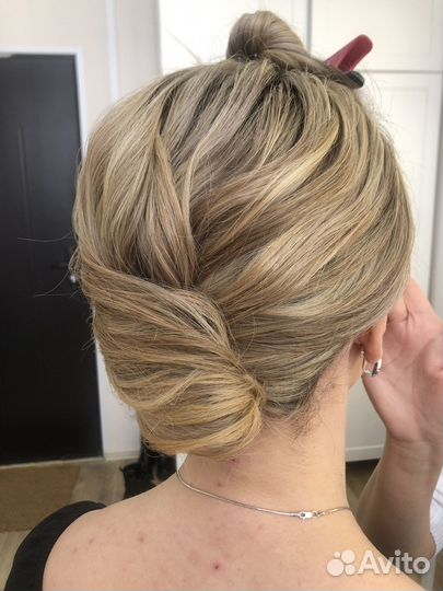 Макияж и прическа