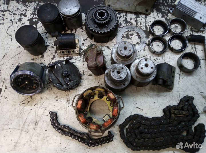 Запчасти на мото Минск/Восход