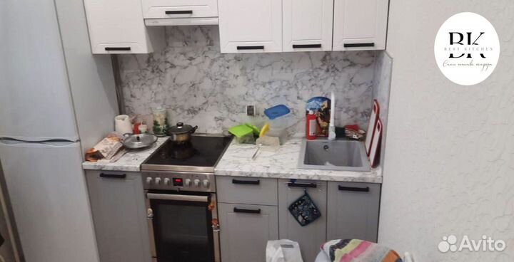 Кухонный гарнитур для маленькой кухни