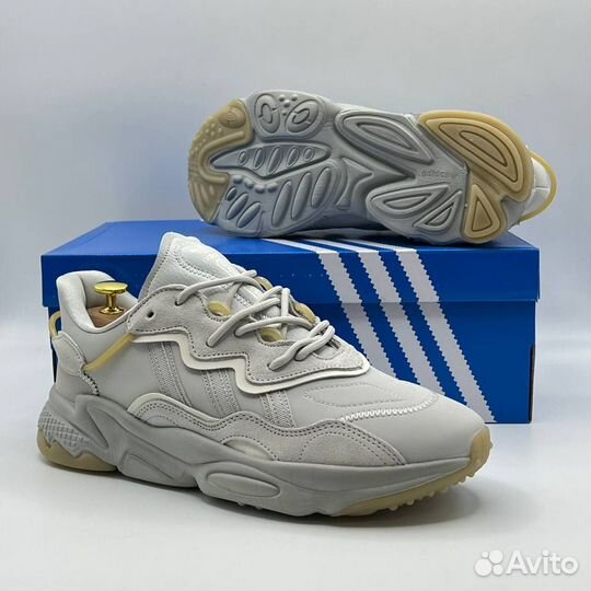 Кроссовки Adidas Ozweego