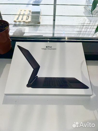 Клавиатура для iPad Pro 12.9 Apple Magic KeyBoard