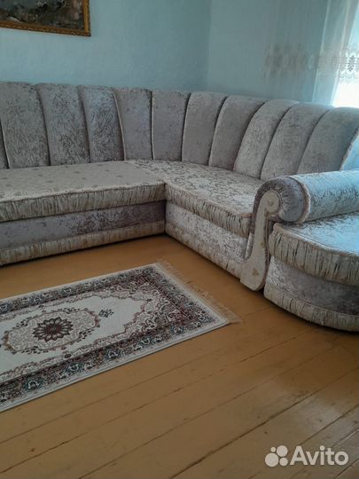 Угловой диван