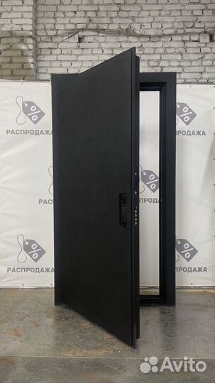 Входная дверь X, А-12