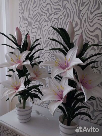 Светильник Лилия