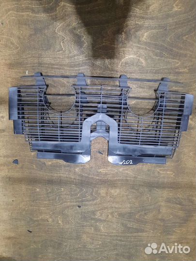 Сетки на радиатор мерседес