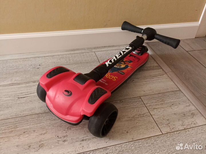 Самокат детский 3х колёсный