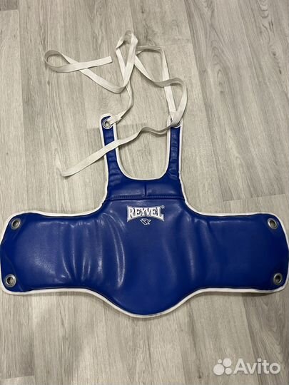 Жилет для единоборст