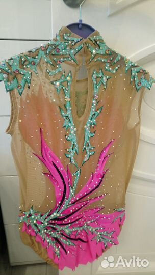 Купальник для выступлений по художеств. гимнастике