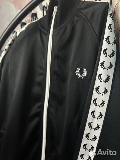 Fred perry олимпийка