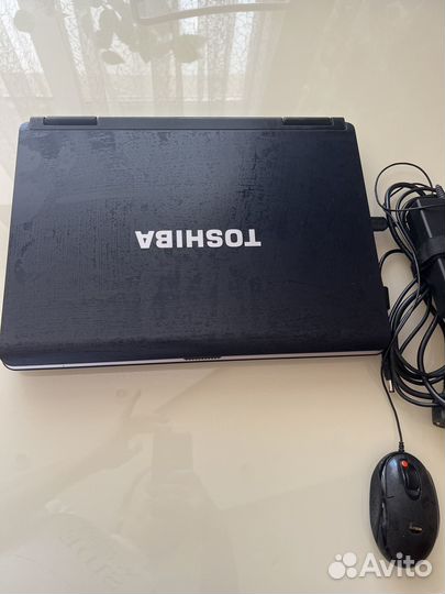 Ноутбук Toshiba satellite L40-14G