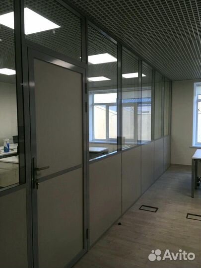 Комбинированные перегородки на алюминиевом каркасе