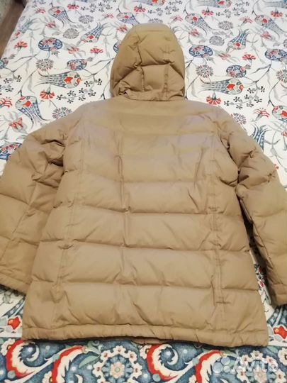 Пуховик женский. 48 размер