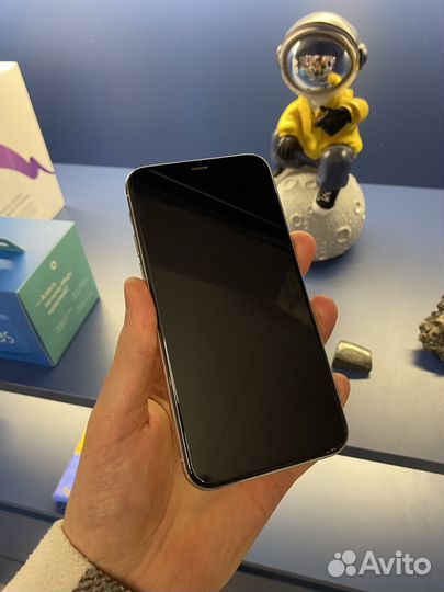 iPhone 11 Pro, 256 ГБ