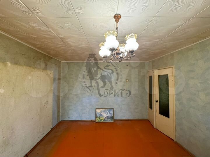 3-к. квартира, 64,3 м², 2/5 эт.