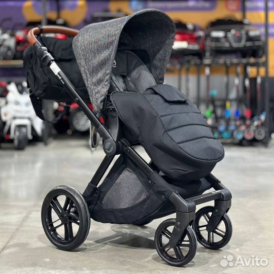 Коляска детская 3 в 1