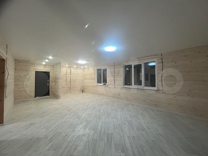 Дом 140 м² на участке 10 сот.