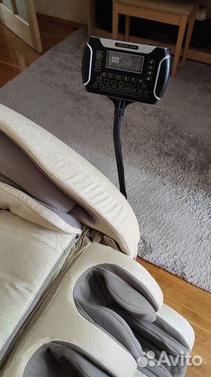 Массажное кресло