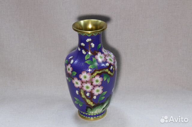 Ваза Цветущая сакура. Китай. Эмаль. Люкс