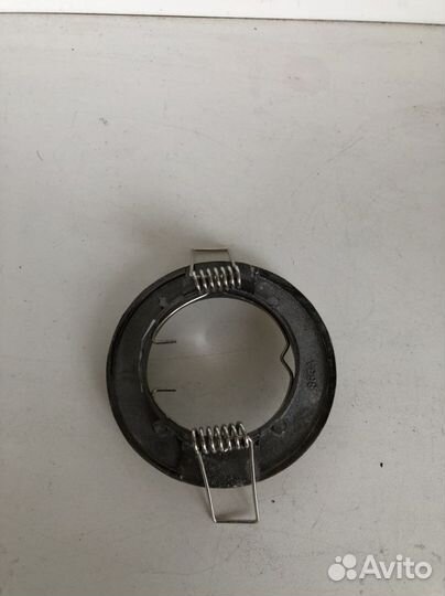 Светильник встраиваемый