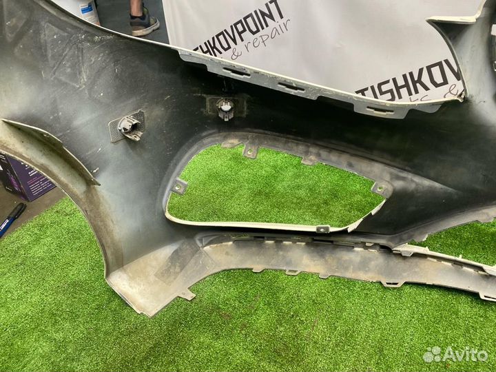 Бампер передний Mercedes-Benz W212