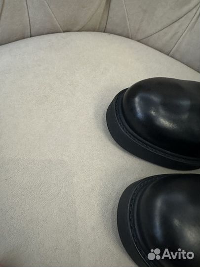 Новые ботинки Gucci 37,5 оригинал