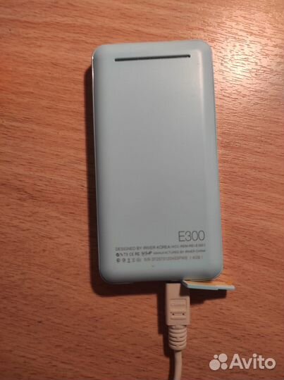 Mp3 плеер iRiver E300 4gb