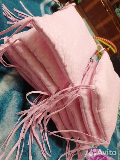 Бортики в кроватку