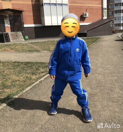 Спортивный костюм adidas оригинал 98 см