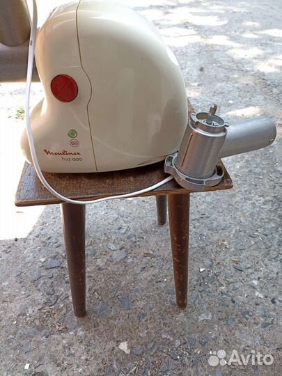 Мясорубка электрическая moulinex