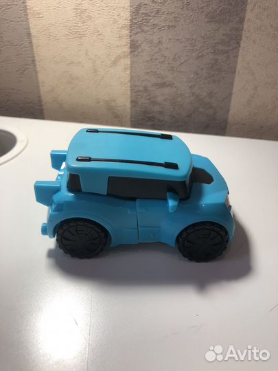 Игрушка робот трансформер из мультфильма