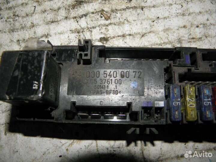 Блок реле Mercedes-Benz E-Class W210 1999