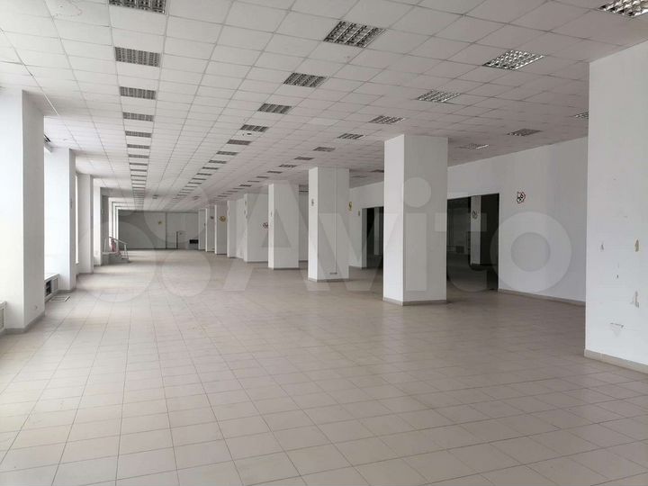 Торговая площадь, 1500 м²