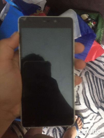 Телефон Xiaomi redmi 4