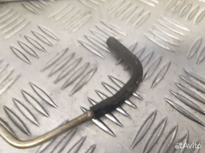 Б/У Трубка вакуумная металлическая#002