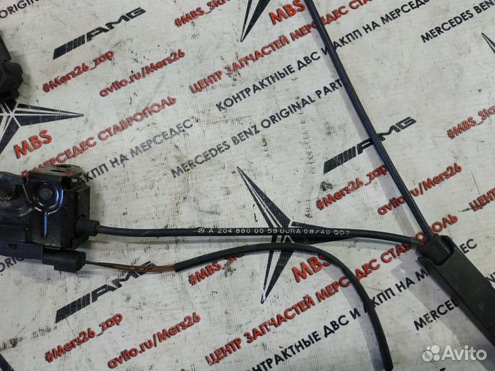 Замок капота W204 Mercedes