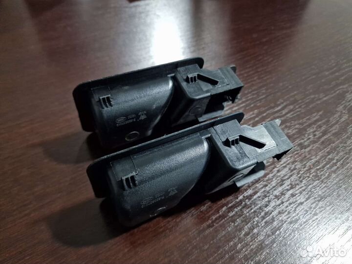 Внутренняя ручка водителя (Левая) Audi 80 B4/B3