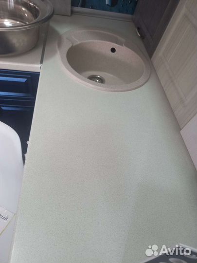 Столешница для кухни новая