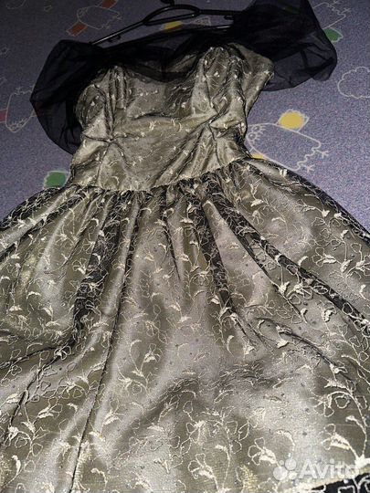 Вечернее платье