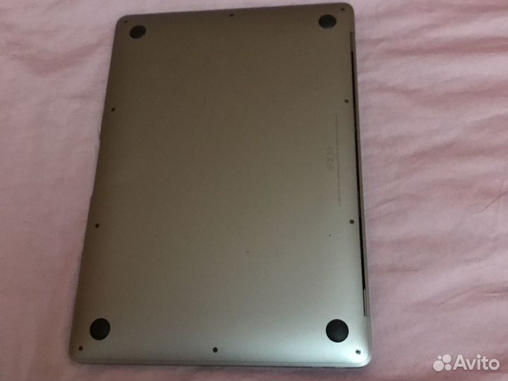 Продам macbook air 2019 Retina 256gb