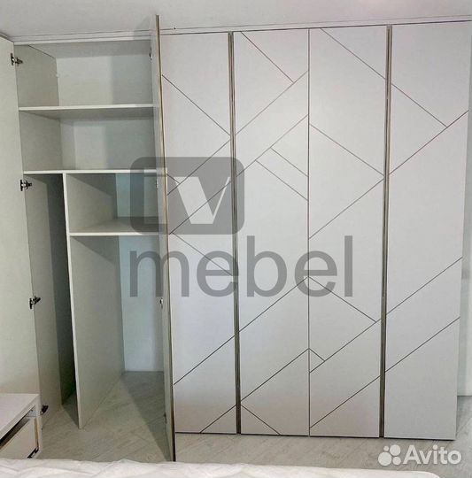 Шкаф в детскую