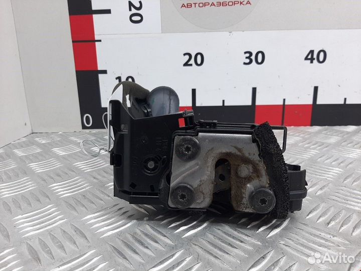 Замок двери задней левой Renault Twingo 3 2014