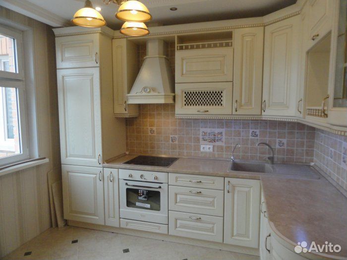 Кухни на заказ. Модель 3757