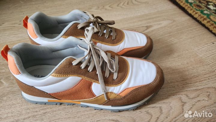 Кроссовки uspa 42 р