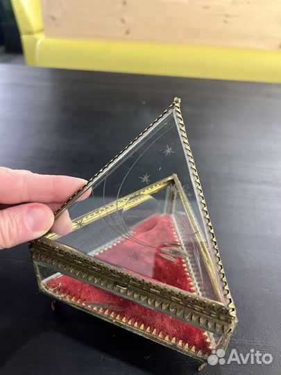 Шкатуока антикварная ракета звезда планета